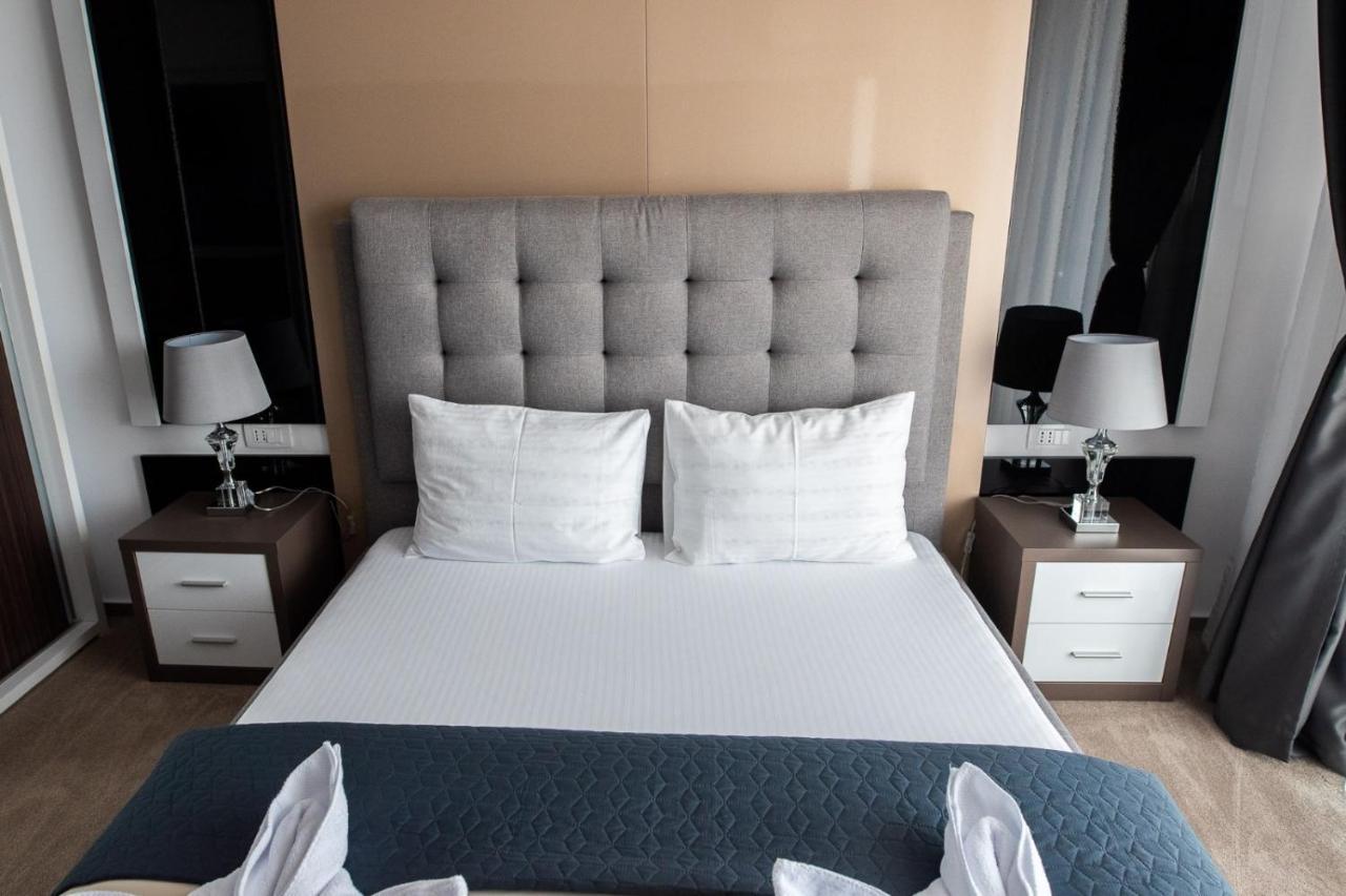 Hotel Complex Noblesse Vaslui Zewnętrze zdjęcie
