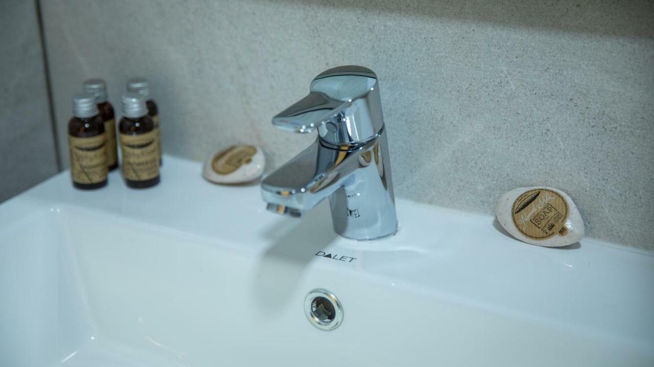 Hotel Complex Noblesse Vaslui Zewnętrze zdjęcie
